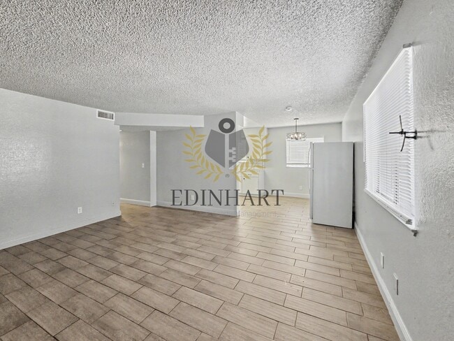 3948 E Woodward Ave Unidad 102