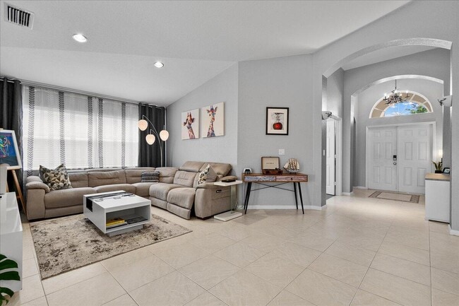 15151 Banbury Ct