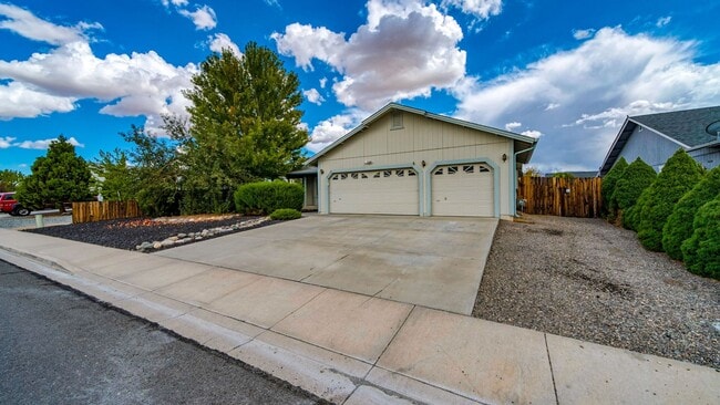 Photo - Spanish Springs Rental -- One Story.  No P...