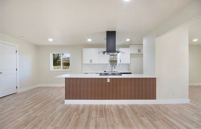 Photo - 1212 Willow Glen Dr