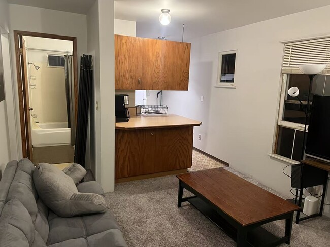Building Photo - 322 Avenue A Rental