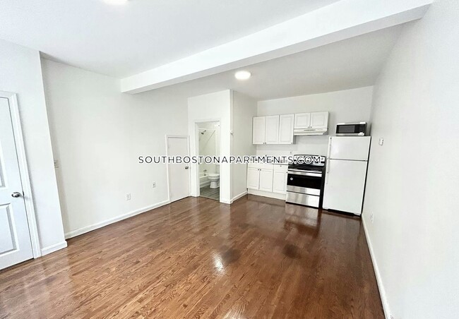 Photo - 269 Bolton St Apartment Unit 2A