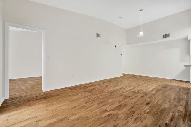 Photo - Your Dream Davie Home Awaits – 2 Bed/2 Bath! Unit 207