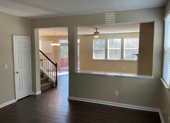 Photo - 313 Rondelay Dr