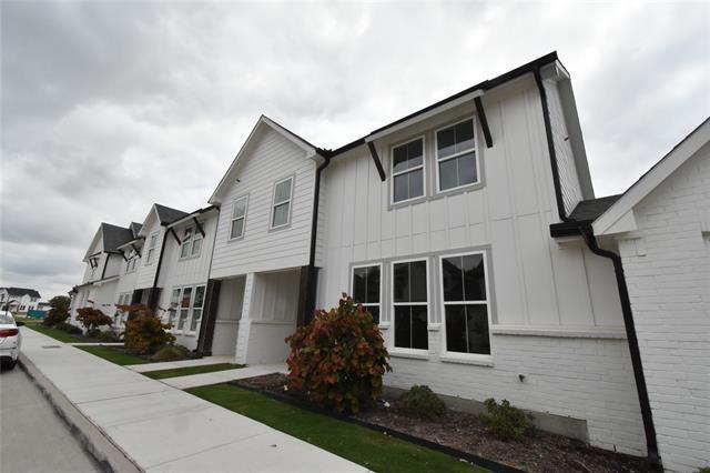 Photo - 9532 Thorncrown Ln