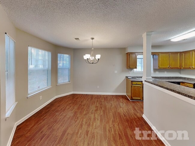 Photo - 1616 Glynn Ct