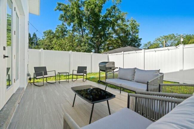 Photo - Gorgeous New Constriction House in Tampa - B