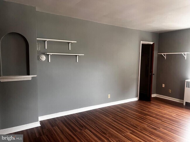 4631 State Rd Unit 2