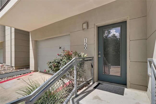 Photo - 604 N Bluff Dr Unit 120