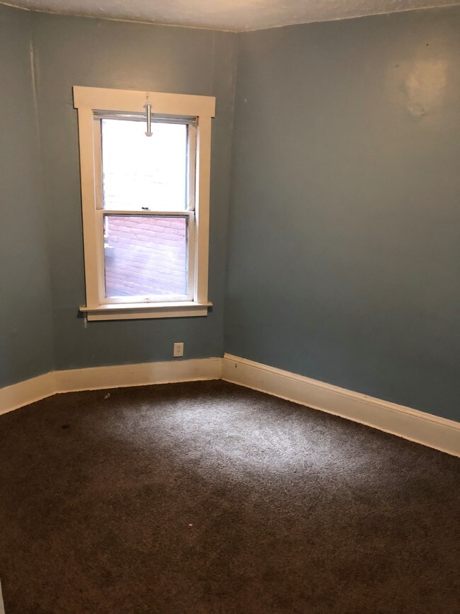 Photo - 1463 W 84th St Unit 4