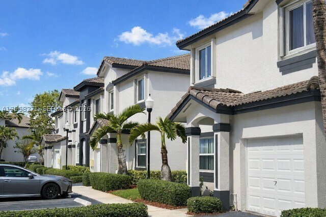 Photo - 2313 SE 24th Ct Unit 2313