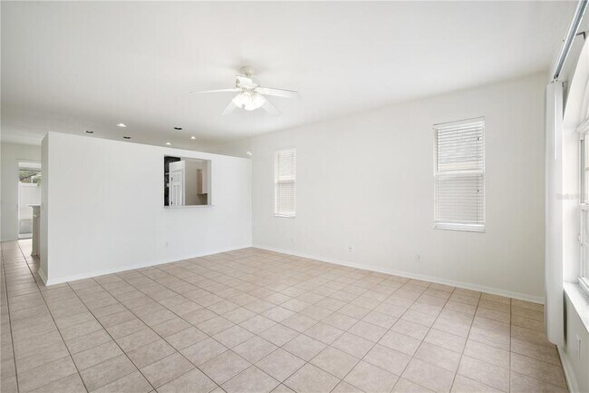 Photo - 615 Schooner Bay Ct