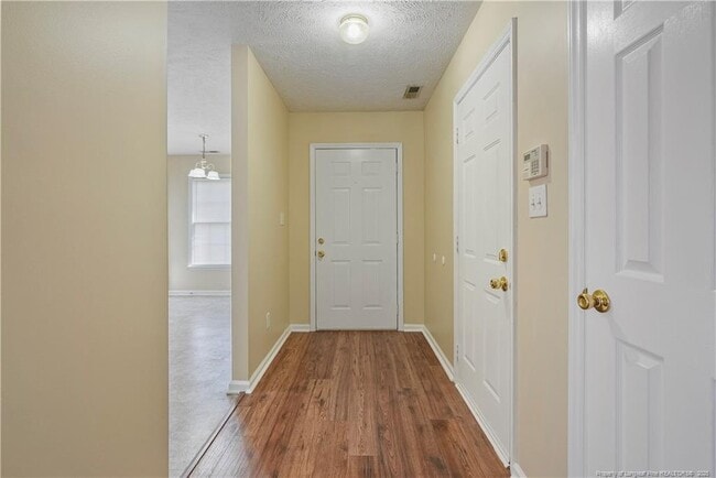 Photo - 6328 Fox Glen Dr