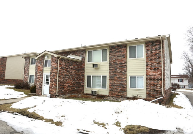 Photo - 612 NE 4th St