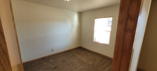 Photo - 825 N 7th St