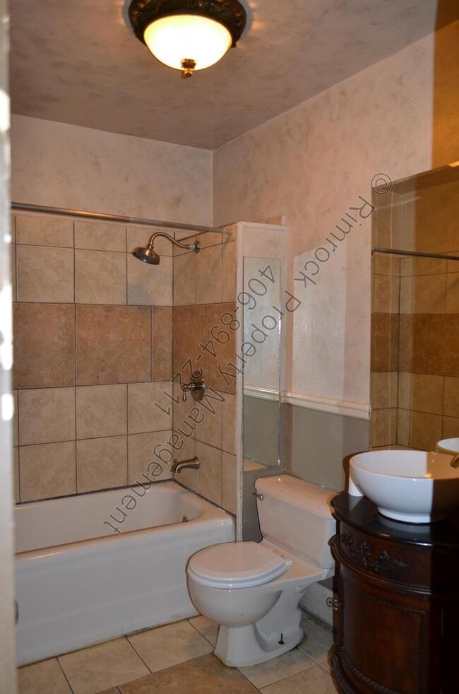 Photo - 825 Avenue C Unit 825 Avenue C 3
