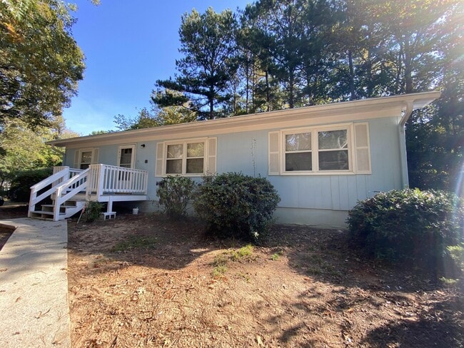 Building Photo - 1673 Audrey Pl NW