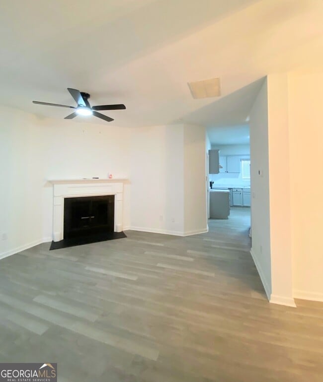 Photo - 255 Morgan Rd