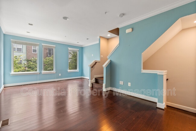 Photo - 4516 Kennedy St