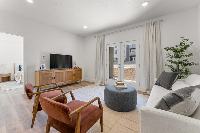 2 Bed 2 Bath