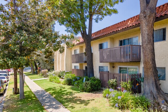 Monterey Apartments - Monterey Apartments