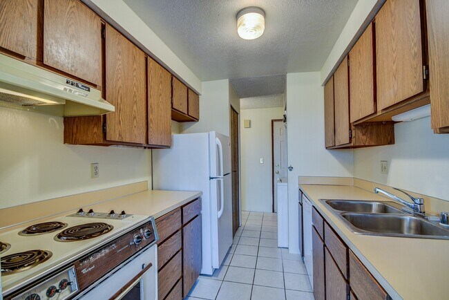 Photo - 2 Bed 1 Bath Condo in town Unit 304