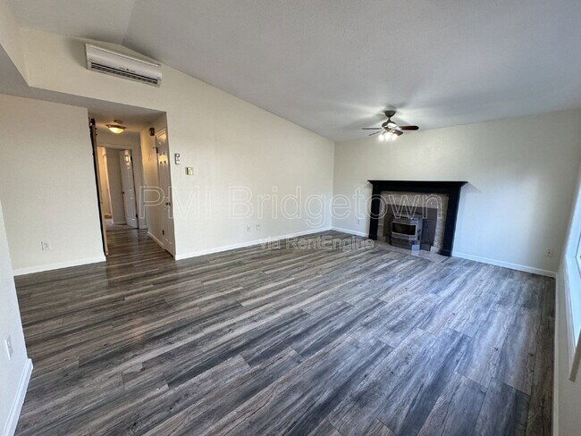 Photo - 7315 SW 53rd Ave