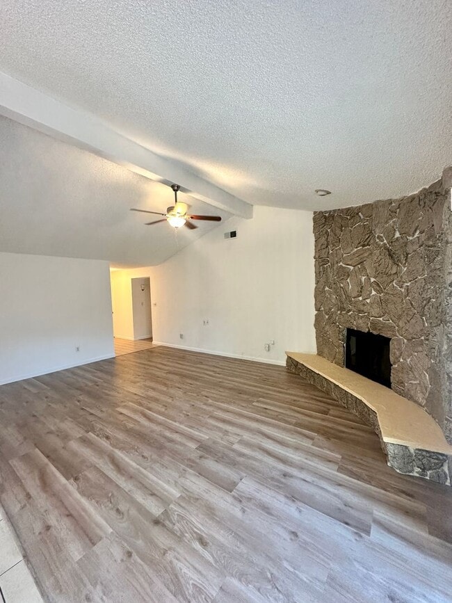 Photo - 1211 Cedar Tree Wy