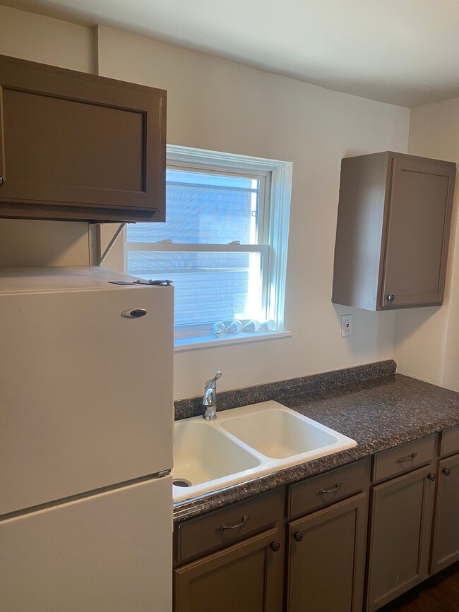Photo - 1280 Section Rd Apartments Unit #1