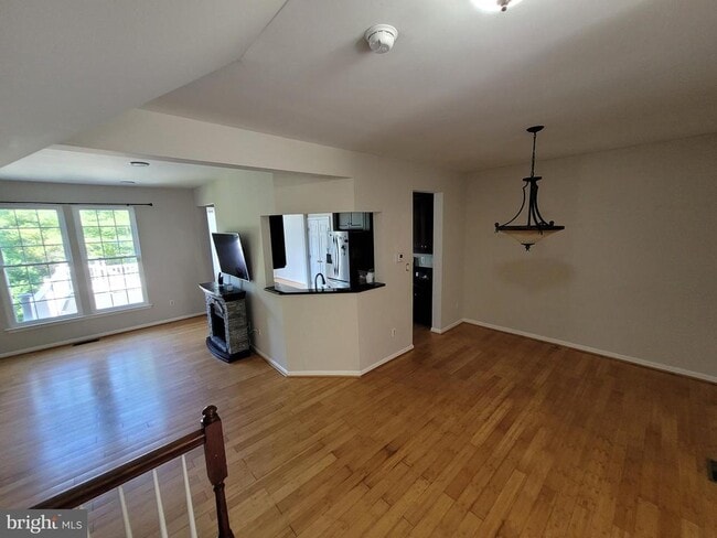 Photo - 10 Bridle Ct