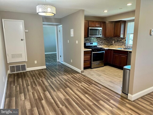 Photo - 11908 Tarragon Rd Unit L
