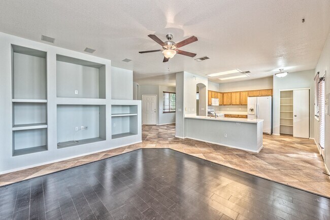 Photo - 7601 Curiosity Ave