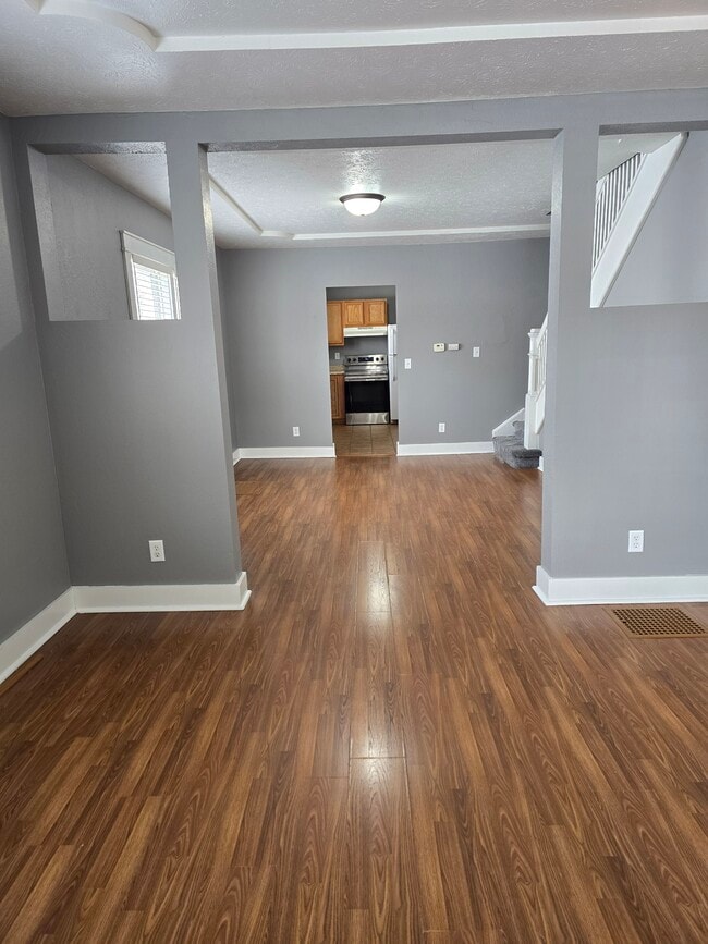 Photo - 746 S Union St