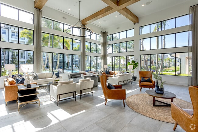 Centro de arrendamiento - Harper Grove