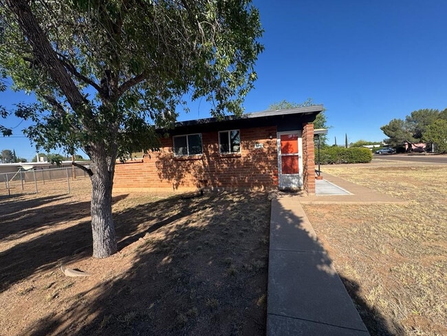 Photo - 4501 Pine Tree Dr