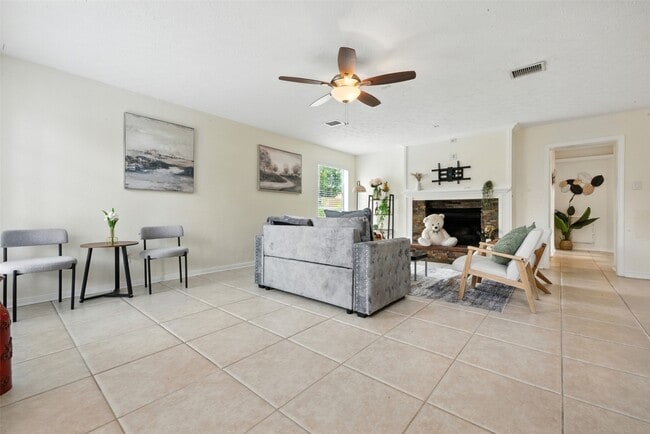 Photo - 4714 Sunshine Dr