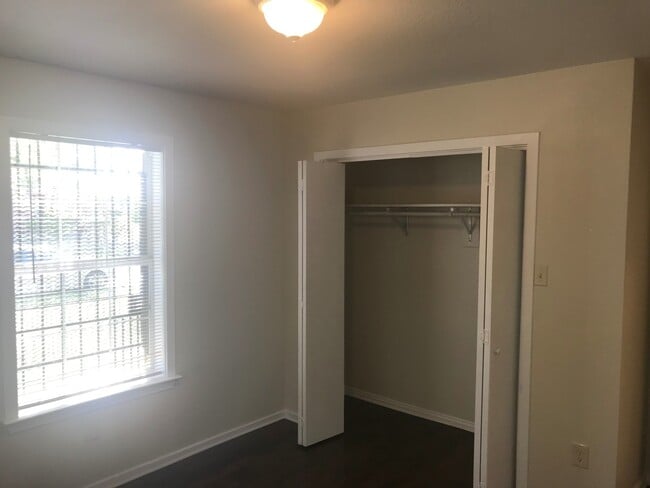 218 Wilmer Heights Dr