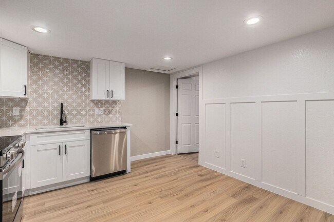 Photo - Gorgeous Newly Remodeled Home!