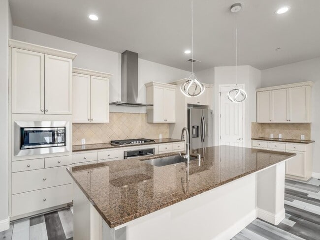 Photo - Beautifully Updated 4 Bedroom, 2.5 Bath in North Fresno