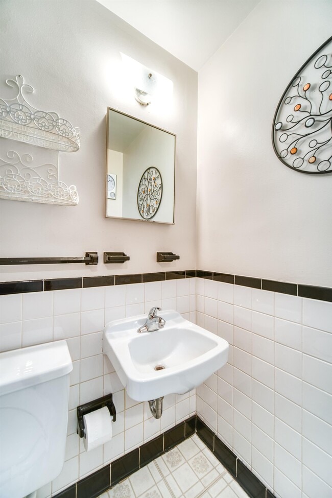 Photo - 3025-3025 Olivet St Unit 660