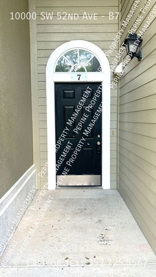 Photo - 10000 SW 52nd Ave