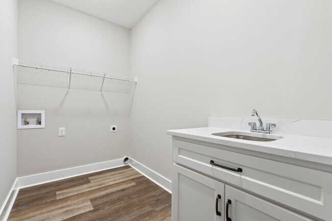 Photo - Spacious 4Br 235 Ba  open concept home with Private 2 Car garage