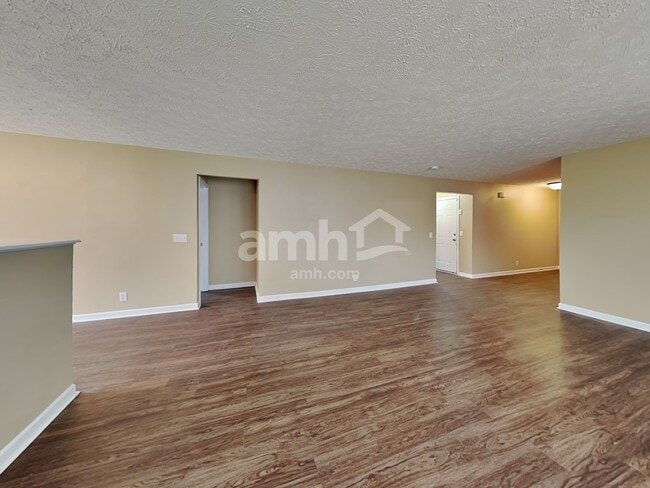 Photo - 3173 Hidden Creek Dr