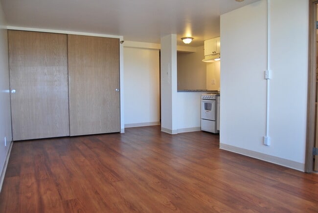 Photo - 1060 Kamehameha Hwy Unidad 901A