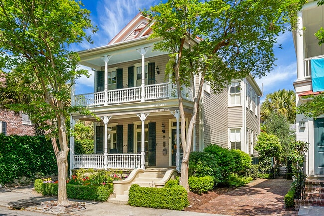 Photo - 6 Wentworth St