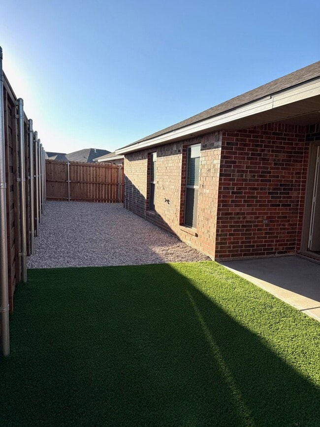 Photo - 2944 Hidalgo Ave