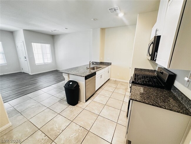 Photo - 7331 Sunray Point St