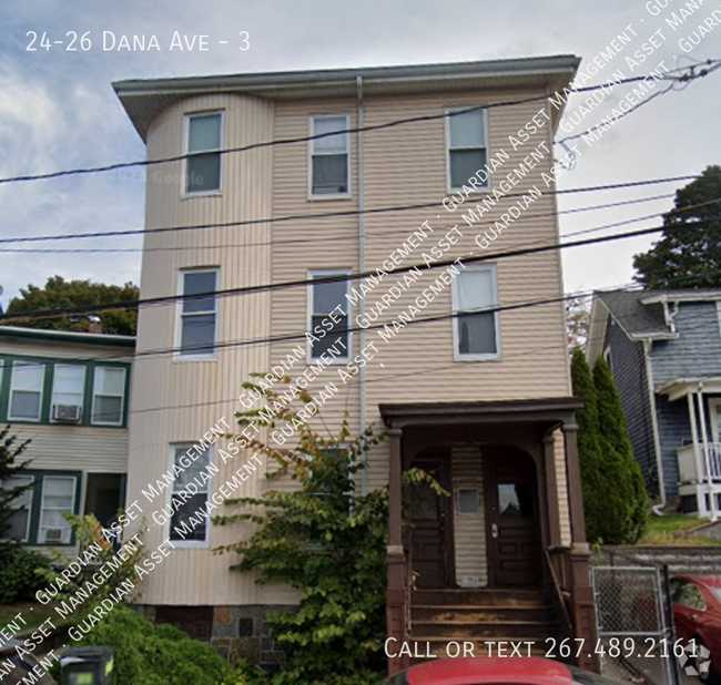 Building Photo - Can't miss opportunity in Hyde Park. Secti... Unit 3 Rental