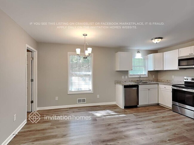 Photo - 182 Old Mill Way SW