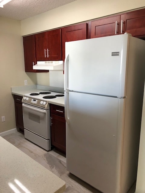 Building Photo - 1133 Waimanu St Unit 311